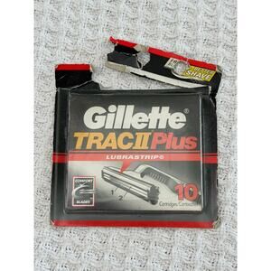 Gillette TRAC II Plus Mens Razor Blade Refills, 8 Cartridges- Open Box Read